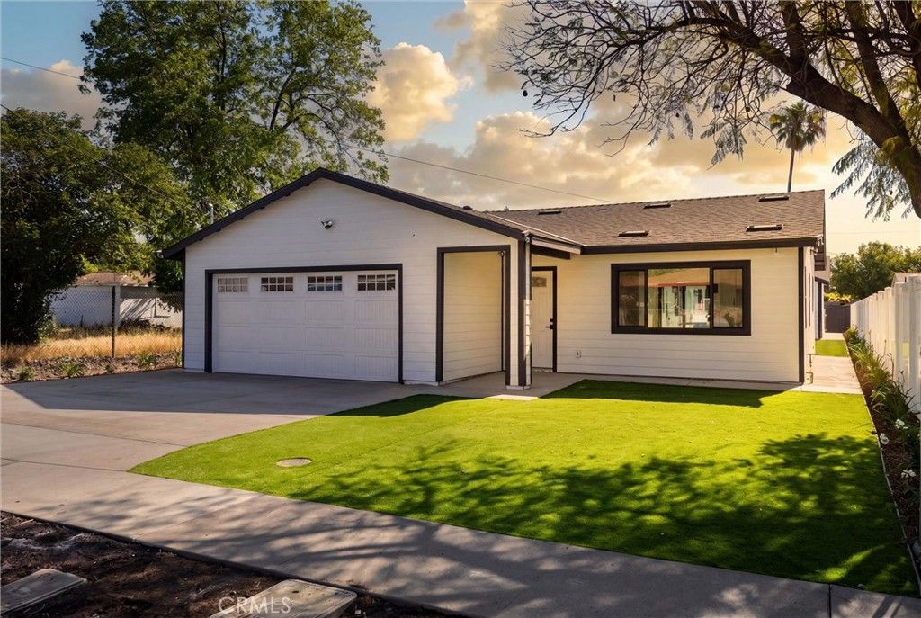 871 N. Perris, San Bernardino, CA 92411