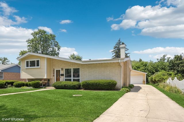 3N276 N Howard Avenue, Elmhurst, IL 60126