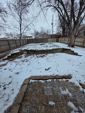 5423 S 50th Avenue, Omaha, NE 68117