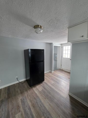 5423 S 50th Avenue, Omaha, NE 68117