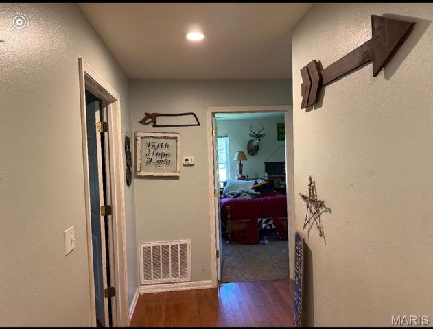 5220 Hurryville Road, Farmington, MO 63640