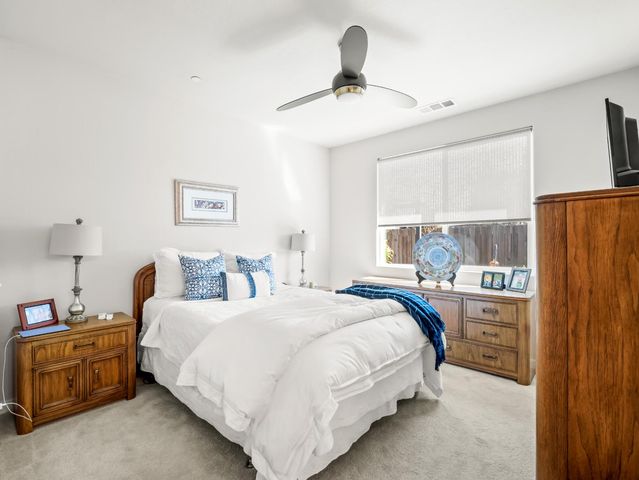 4034 N Vaughan Avenue, Fresno, CA 93723