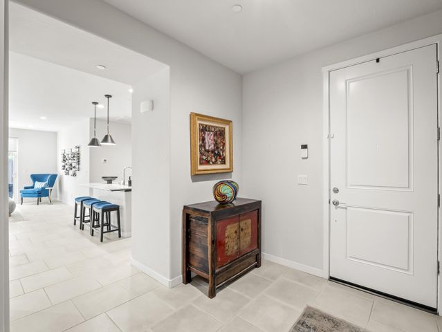 4034 N Vaughan Avenue, Fresno, CA 93723