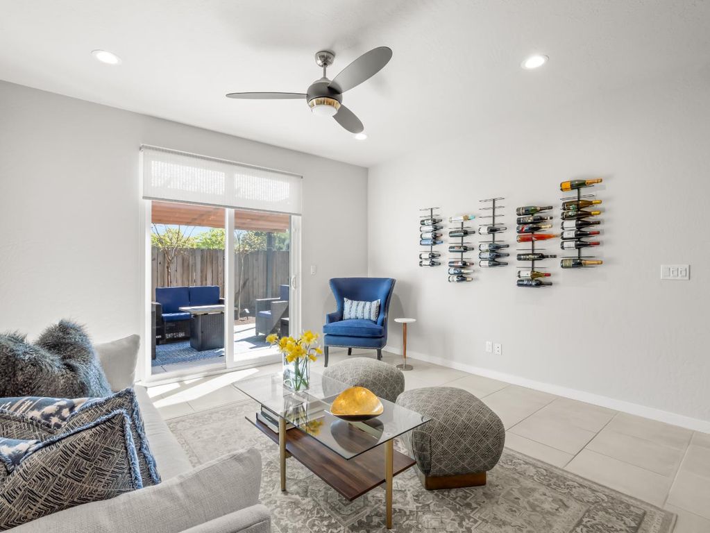 Image 16 of property listing at 4034 N Vaughan Avenue, Fresno, CA 93723