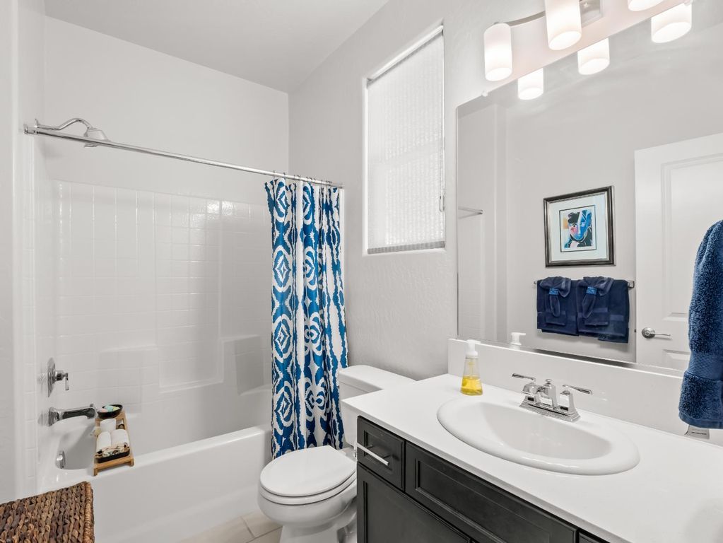 Image 23 of property listing at 4034 N Vaughan Avenue, Fresno, CA 93723