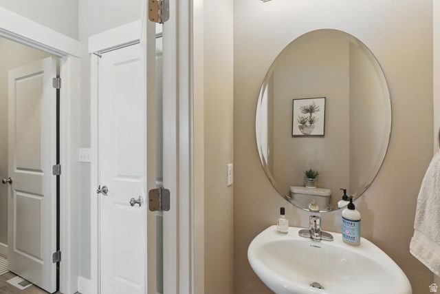 1147 N CARRIAGE LN, Spanish Fork, UT 84660