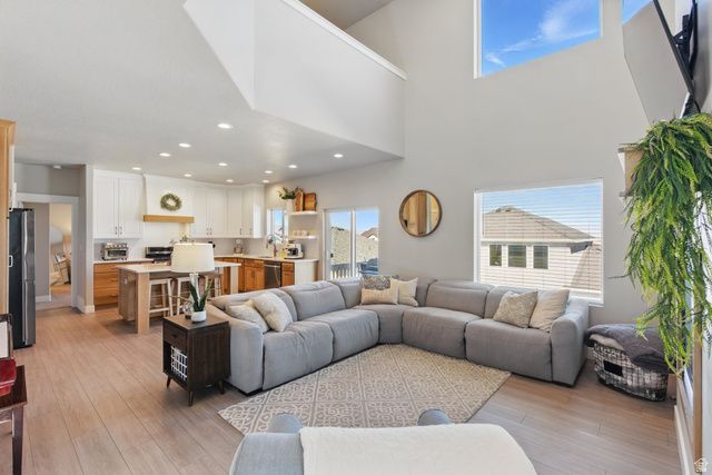 1147 N CARRIAGE LN, Spanish Fork, UT 84660