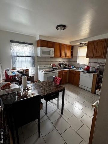 14996 Tacoma Street, Detroit, MI 48205