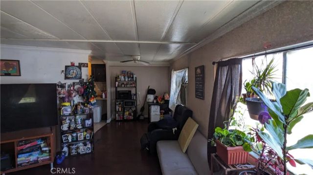 1097 N State 75, Hemet, CA 92543