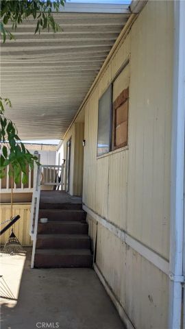 1097 N State 75, Hemet, CA 92543