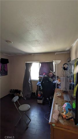 1097 N State 75, Hemet, CA 92543