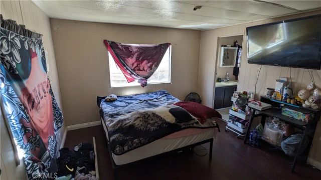 1097 N State 75, Hemet, CA 92543