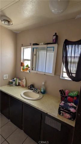 1097 N State 75, Hemet, CA 92543