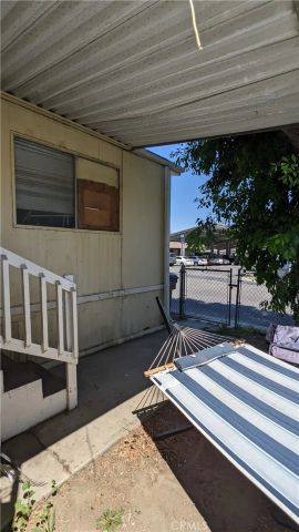 1097 N State 75, Hemet, CA 92543