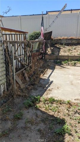 1097 N State 75, Hemet, CA 92543