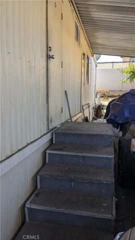1097 N State 75, Hemet, CA 92543