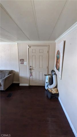 1097 N State 75, Hemet, CA 92543