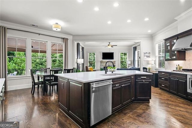 350 Dewpoint Lane, Johns Creek, GA 30022