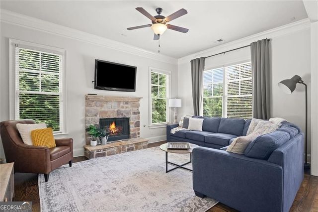 350 Dewpoint Lane, Johns Creek, GA 30022
