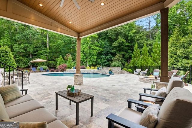 350 Dewpoint Lane, Johns Creek, GA 30022