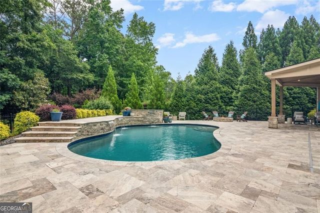 350 Dewpoint Lane, Johns Creek, GA 30022