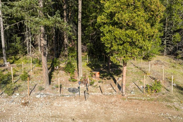 4000 E Jones Creek Road, Grants Pass, OR 97526