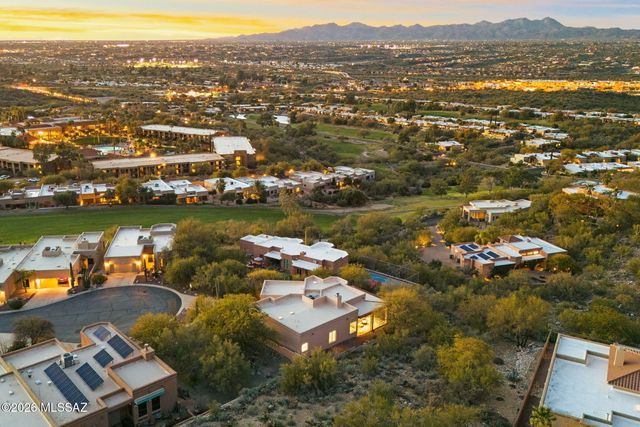 9801 N Ridge Shadow Place, Tucson, AZ 85704