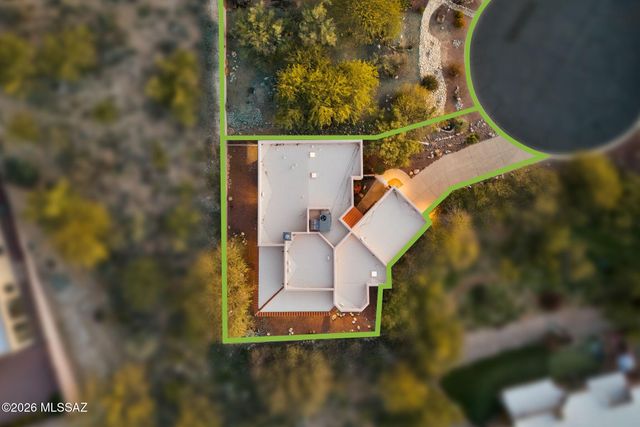 9801 N Ridge Shadow Place, Tucson, AZ 85704