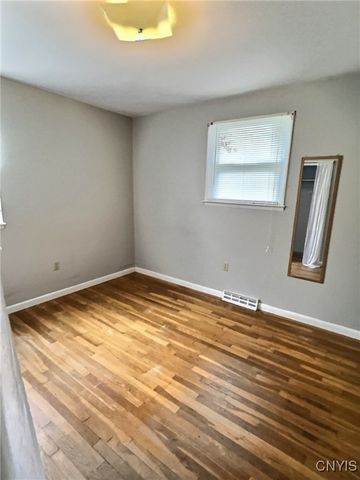 313 Chestnut Street, Oswego, NY 13126