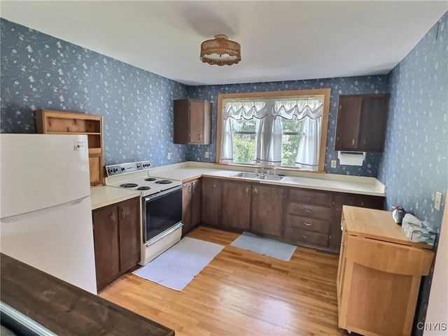 313 Chestnut Street, Oswego, NY 13126