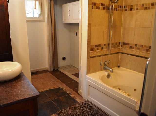 74 Enid Drive, Cherokee Village, AR 72529