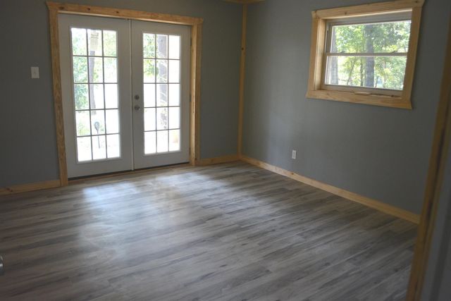 74 Enid Drive, Cherokee Village, AR 72529