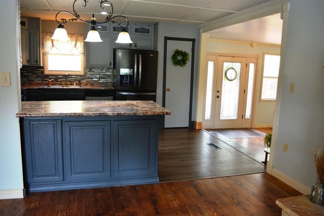 74 Enid Drive, Cherokee Village, AR 72529