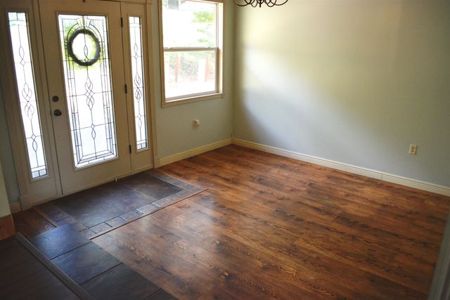 74 Enid Drive, Cherokee Village, AR 72529