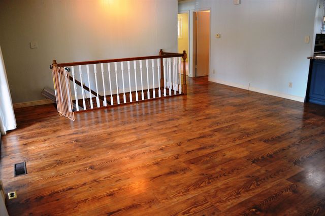 74 Enid Drive, Cherokee Village, AR 72529