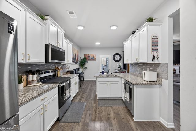 485 Cranberry Circle, Mcdonough, GA 30253