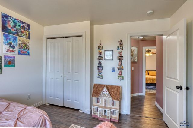 22975 MORNINGLIGHT DR, Rapid City, SD 57703