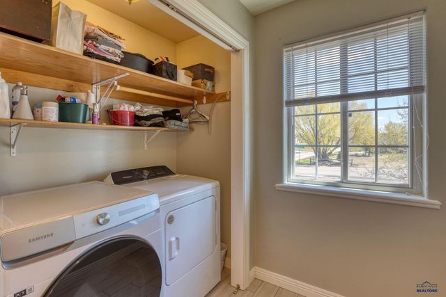 22975 MORNINGLIGHT DR, Rapid City, SD 57703
