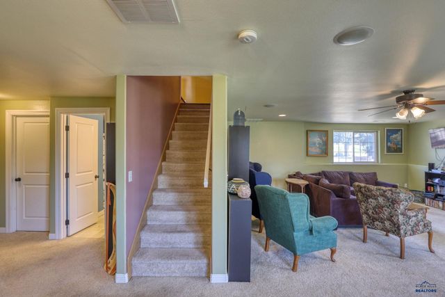 22975 MORNINGLIGHT DR, Rapid City, SD 57703