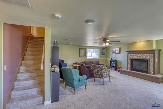22975 MORNINGLIGHT DR, Rapid City, SD 57703