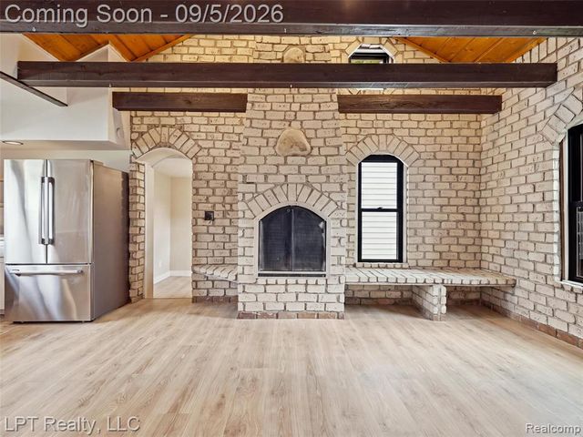 302 N 2nd Street, Brighton, MI 48116