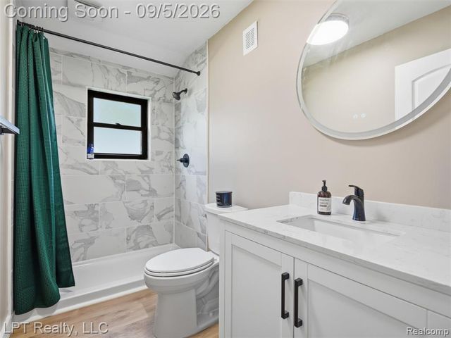 302 N 2nd Street, Brighton, MI 48116
