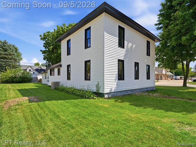 302 N 2nd Street, Brighton, MI 48116