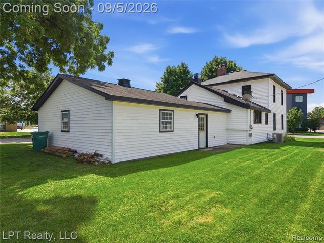 302 N 2nd Street, Brighton, MI 48116