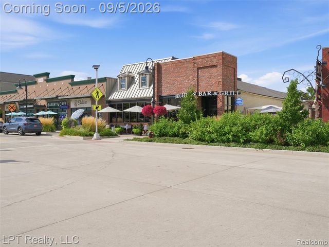302 N 2nd Street, Brighton, MI 48116