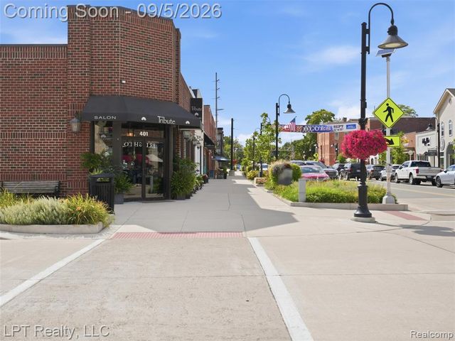 302 N 2nd Street, Brighton, MI 48116