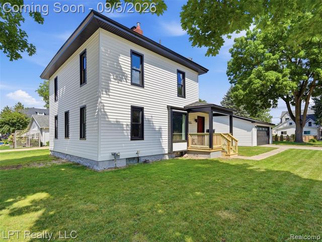 302 N 2nd Street, Brighton, MI 48116
