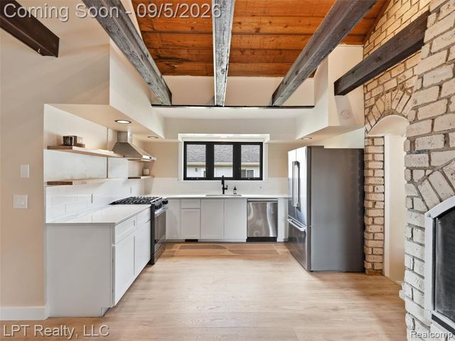 302 N 2nd Street, Brighton, MI 48116