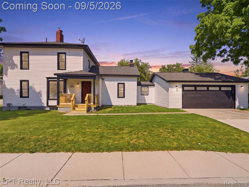302 N 2nd Street, Brighton, MI 48116