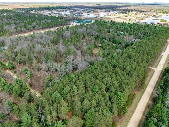 W6068 N Lake Drive, New Lisbon, WI 53950